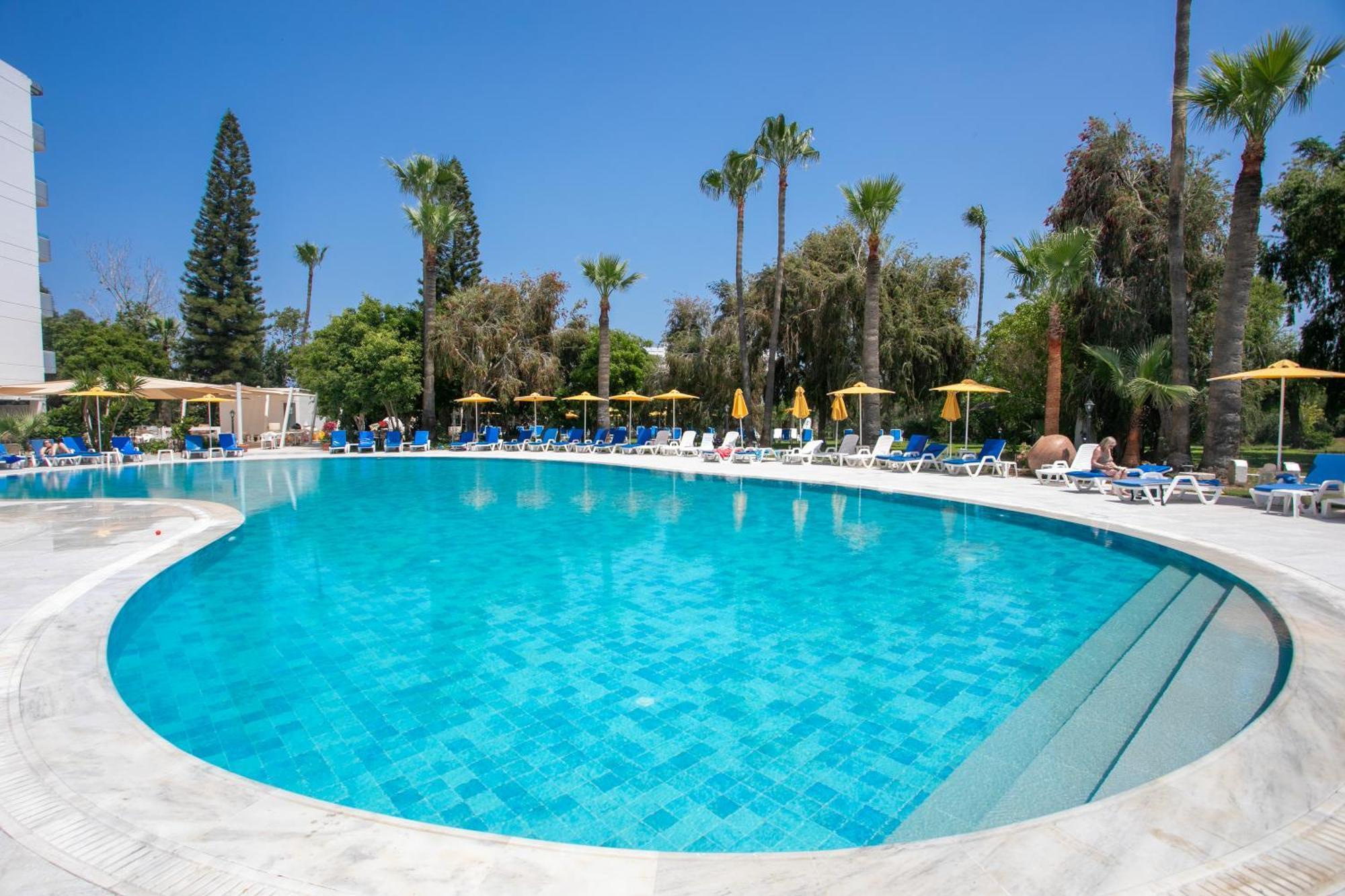 Papouis Protaras Hotel Kültér fotó